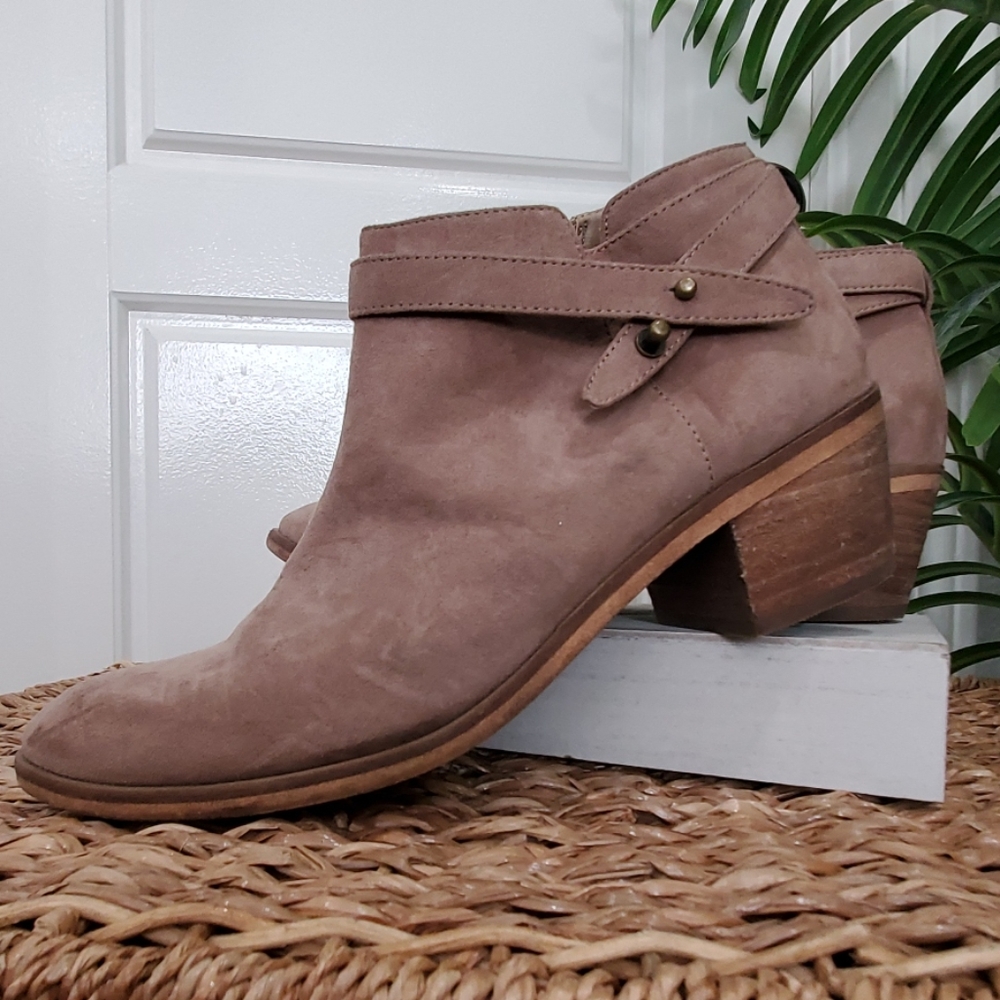 Melrose & Market ankle boot